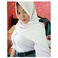 masih-pakai-seragam-pramuka-siswi-sma-tertangkap-sedang-begituan