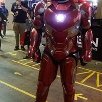 kostum-iron-man-yang-dibuat-dengan-3d-printer-ini-persis-aslinya-gan