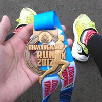 kapolri-melepas-10-ribu-peserta-bhayangkara-run-2017-di-monas