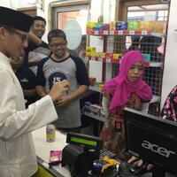 sandiaga-nilai-lokasi-kios-kosong-di-pasar-bisa-untuk-sarana-olahraga
