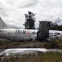 pesawat-kargo-tergelincir-di-bandara-wamena