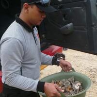 35-granat-temuan-pemancing-ikan-di-sungai-slawi-diledakkan