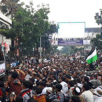 aksi-dukung-palestina-wawali-kota-bandung-ajak-masyarakat-berdonasi