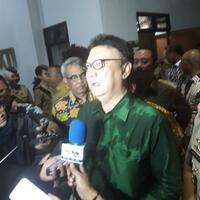 mendagri-tafsir-beda-silakan-hanya-mk-berhak-mengubah