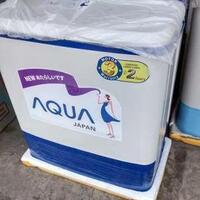 jangan-minum-aqua-yang-tutupnya-aneh-laporkan-ke-aqua-menyapa