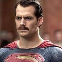 kumis-si-superman-yang-bikin-heboh