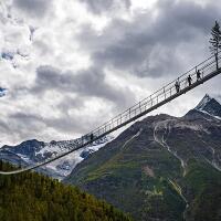 begini-penampakan-jembatan-gantung-terpanjang-bagi-pejalan-kaki-di-swiss