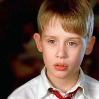 macaulay-culkin-yang-dulu-bukanlah-yang-sekaran-begini-penampakkannya-gan