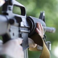 bentrok-dengan-polisi-empat-warga-deiyai-papua-tertembak