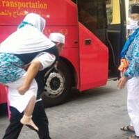 populernya-petugas-haji-indonesia