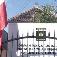 pks-jatim-minta-maaf-insiden-bendera-terbalik