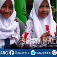 wow-siswi-smp-ini-menemukan-pestisida-alami-untuk-basmi-ulat-tanaman