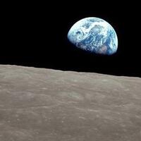 astronot-membaca-kitab-suci-nasa-digugat-atheis
