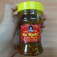 sosok-ini-yang-ada-di-balik-sambal-bu-rudy-khas-surabaya