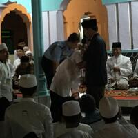 so-sweet-jokowi-dapat-puisi-dari-santri-ponpes-nurul-islam-jember