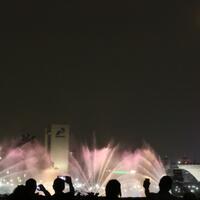 kembali-dihidupkan-ini-penampakan-air-mancur-cantik-di-monas