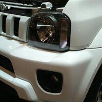 mengapa-jimny-4x4-masih-pakai-lampu-halogen-bukan-hid-begini-penjelasan-suzuki
