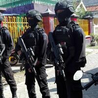 dua-terduga-teroris-donatur-di-marawi-ditangkap-densus-88-di-slawi