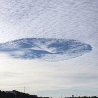 aneh-gan-wujud-formasi-awan-heksagon-diklaim-sebagai-ufo