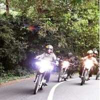 begini-gaya-menteri-susi-jajal-motor-trail-di-jalanan-lombok