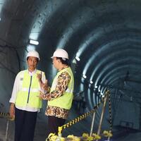 headline-gebrakan-infrastruktur-jokowi-setelah-72-tahun-merdeka