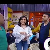 baju-ayu-ting-ting-kembali-tersingkap-kali-ini-disengaja