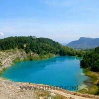 8-danau-paling-biru-di-indonesia-yang-jadi-incaran-traveller