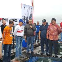 luar-biasa-ribuan-ekor-ikan-yang-ditebar-jokowi-tak-satupun-mati