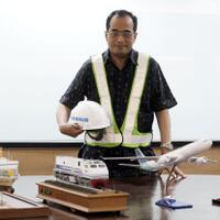 menhub-serahkan-proses-hukum-ke-kpk