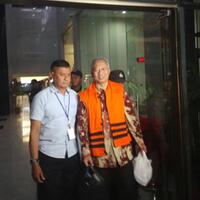 kpk-mengintai-dirjen-hubla-selama-tujuh-bulan