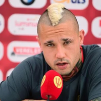 radja-nainggolan-pensiun-dari-timnas-belgia