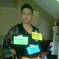 cewek-ini-keliling-dunia-sendirian-cuma-dengan-nebeng