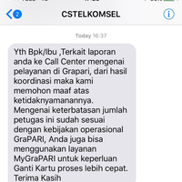 pelayanan-grapari-mal-kelapa-gading-lambat