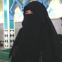 alasan-indadari-tak-sedih-bercerai-dari-caisar-yks