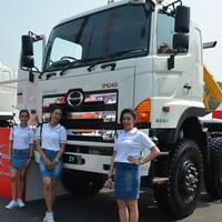 hino-hadirkan-dua-varian-baru-truk-heavy-duty-profia-untuk-tambang-batubara