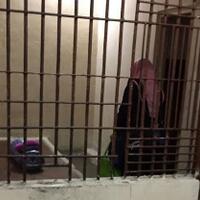 di-dalam-tahanan-asma-dewi-dimarahi-sang-kakak