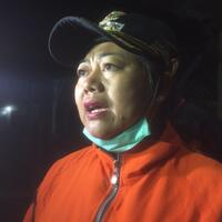 hujan-abu-ribuan-warga-desa-sebudi-ngungsi-ke-banjar-rendang