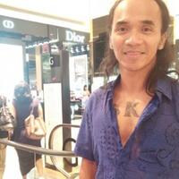 kaka-slank-berharap-batik-bisa-jadi-selera-generasi-milenial