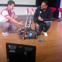 ini-robot-karya-anak-indonesia-yang-sabet-medali-perak-di-as