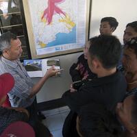 sejumlah-cctv-dipasang-untuk-memantau-gunung-agung