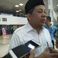 fahri-hamzah-puji-sikap-jokowi-yang-tak-mau-bertemu-pansus-kpk-terima-kasih-presiden