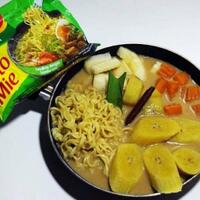 ada-kolak-rasa-indomie-soto-ini-12-kreasi-indomie-yang-kelewat-kreatif