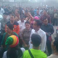 pengungsi-gunung-agung-saya-senang-ada-pak-jokowi-sedihnya-hilang