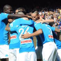 napoli-dan-juventus-masih-sempurna-di-serie-a