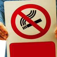 penumpang-asal-sorong-merokok-dalam-pesawat