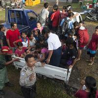 bus-gratis-disiapkan-untuk-pengungsi-gunung-agung