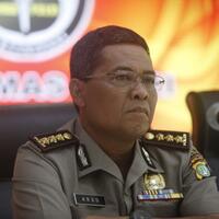 polisi-minta-massa-yang-mengepung-dpr-mematuhi-aturan