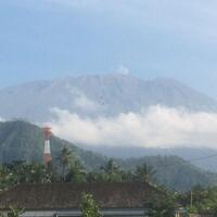 warga-di-luar-zona-bahaya-diminta-tak-mengungsi