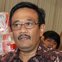 djarot-imbau-warga-tak-bolos-kerja-demi-berdemo