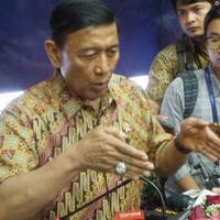 menkopolhukam-akui-ada-masalah-soal-impor-senjata-brimob